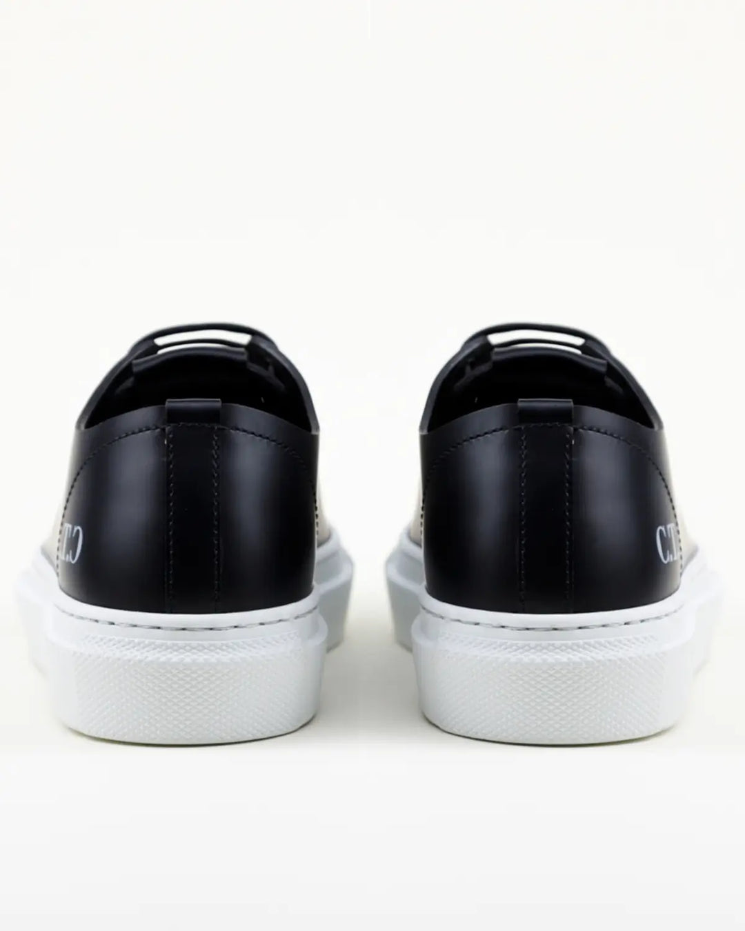 SNEAKERS OMERO ELEGANTE IN PELLE NERA