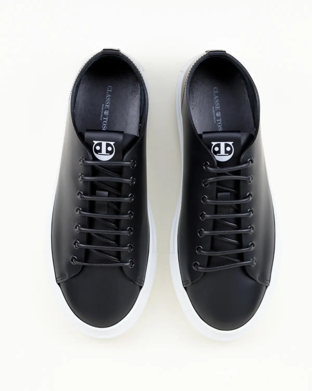 SNEAKERS OMERO ELEGANTE IN PELLE NERA