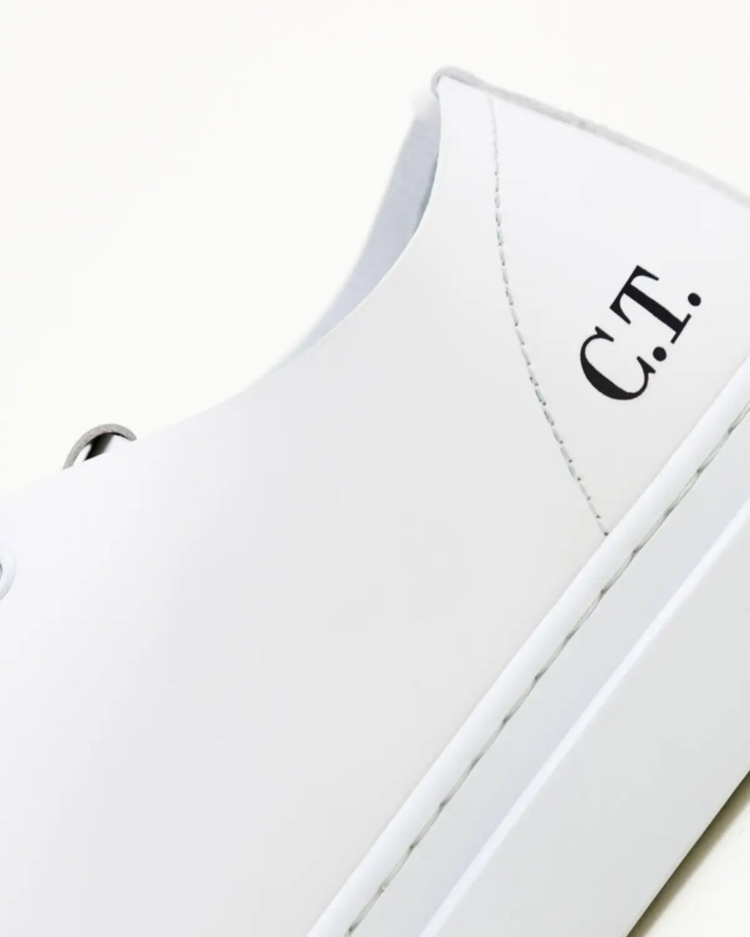 SNEAKERS OMERO ELEGANTE IN PELLE BIANCA