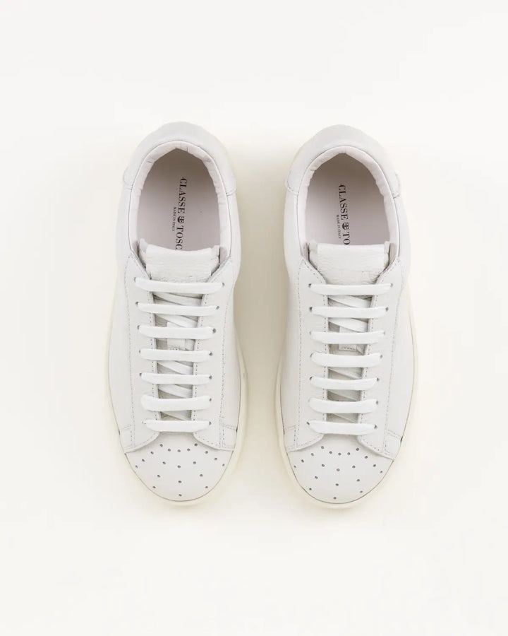 SNEAKERS GINA TOMAIA PELLE CON FINISSIMA GRANA DI COLORE LATTE